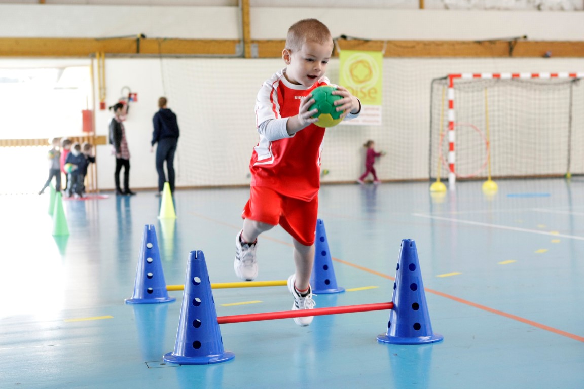 Premiers Pas : une initiation gratuite au handball pour les