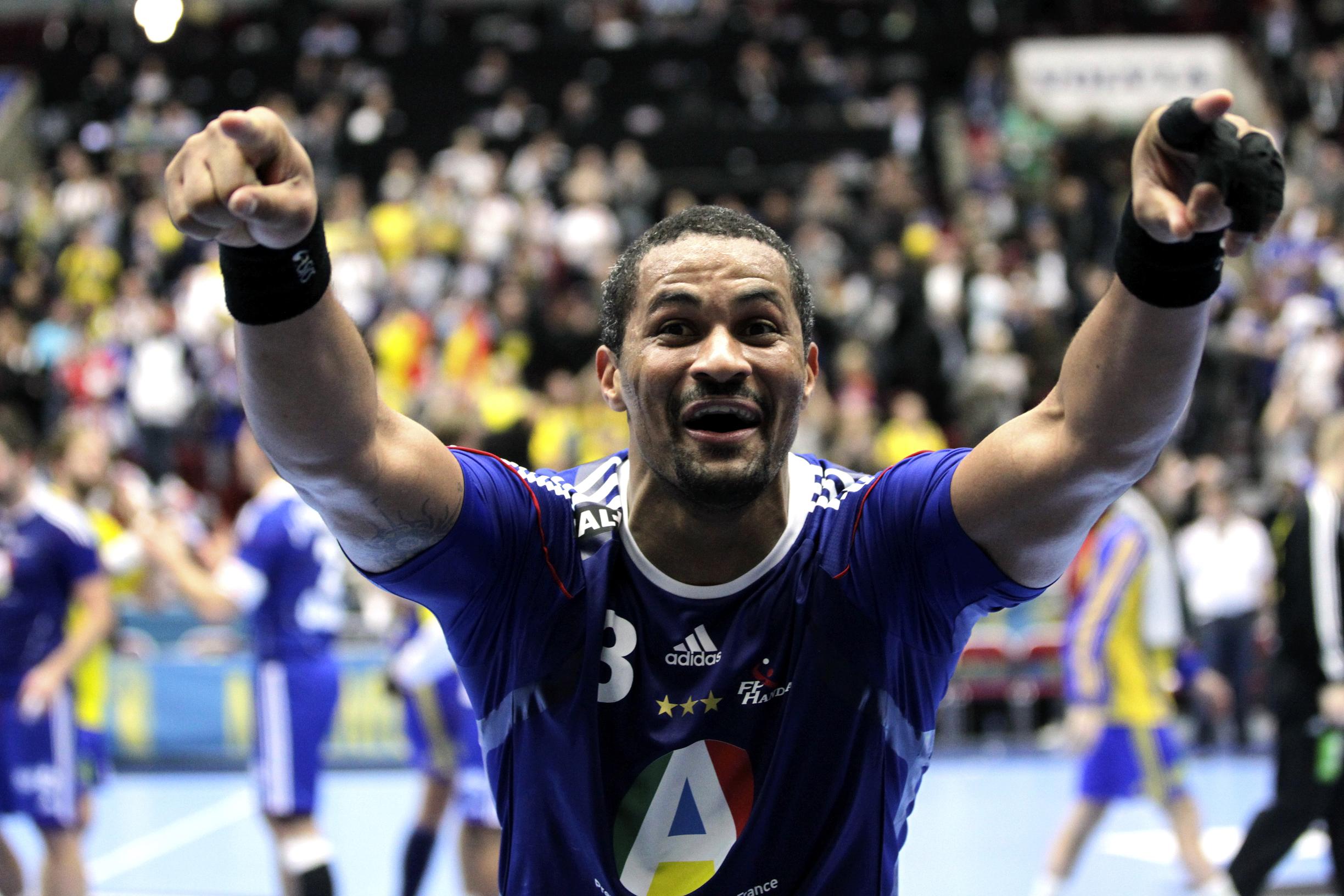 Didier Dinart aux côtés des juniors FFHandball